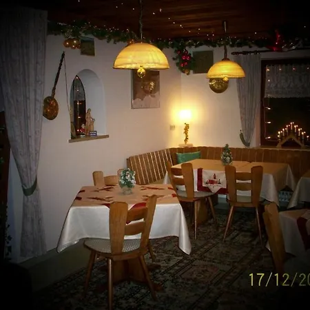 Zum Fliegenden Hollander 2* Цвизель